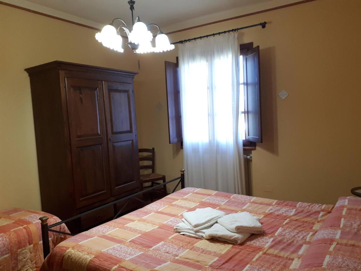Agriturismo Montemari Villa Palaia Eksteriør bilde