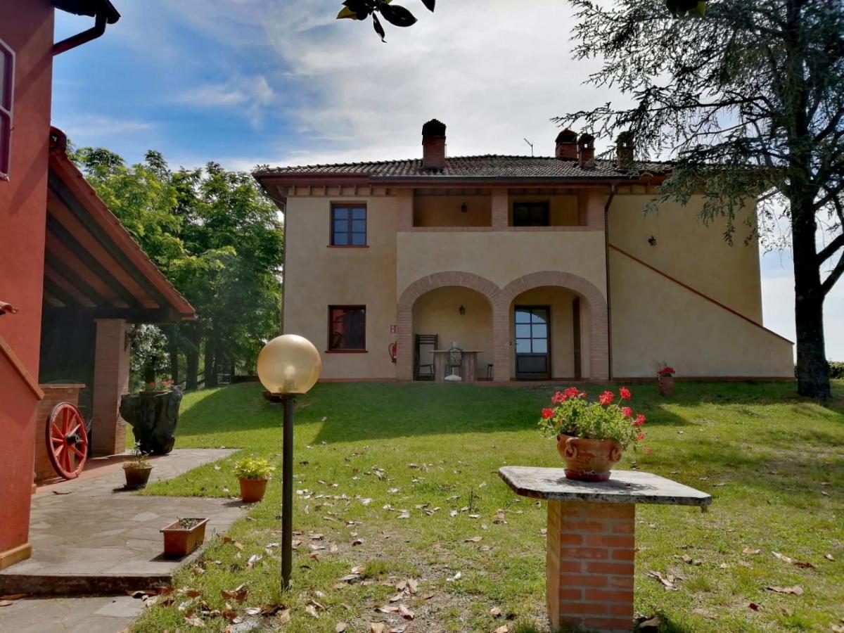 Agriturismo Montemari Villa Palaia Eksteriør bilde